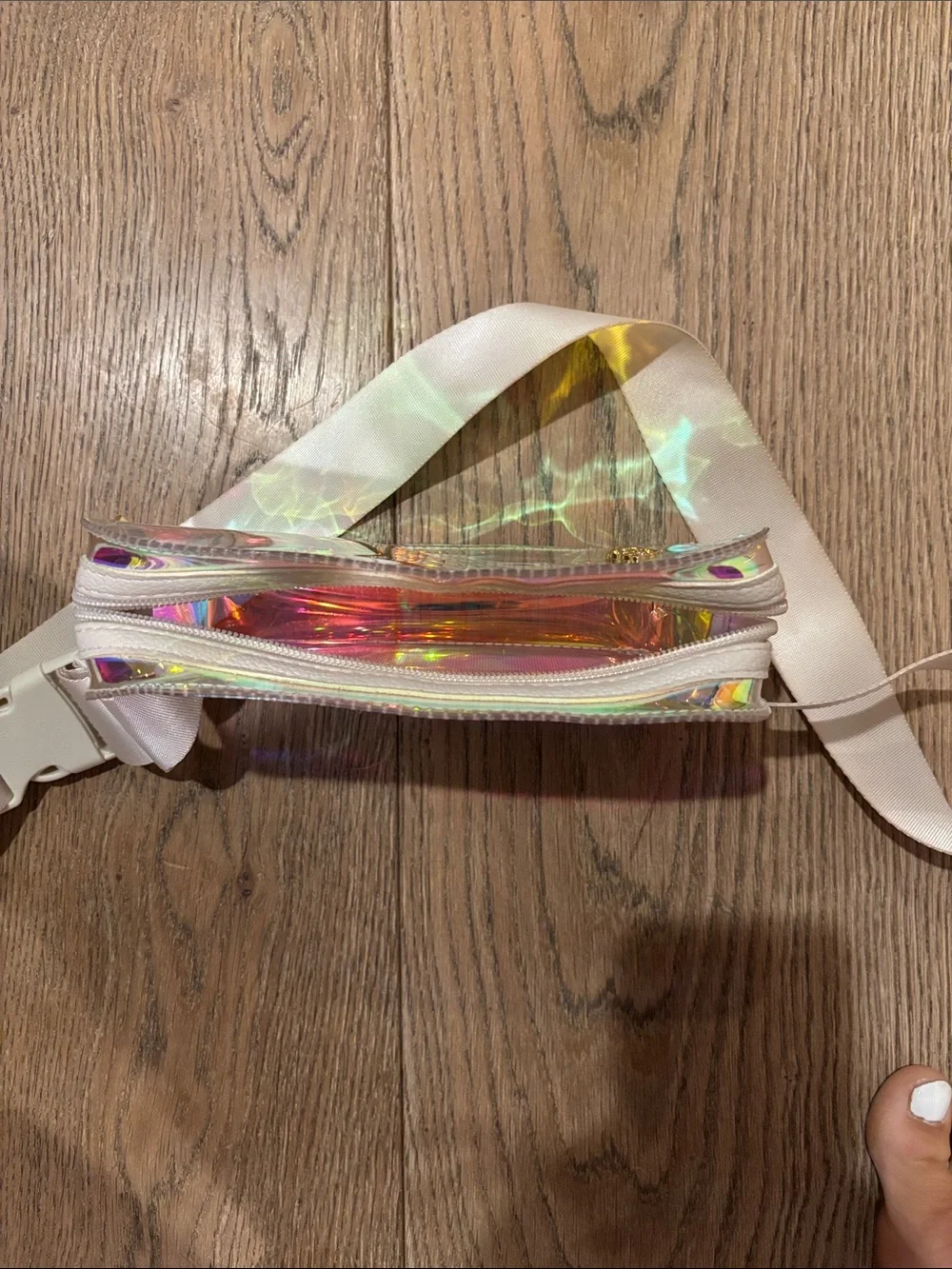 Kendra Scott Iridescent Holographic Shoulder Pouch - Pink/Green Shift